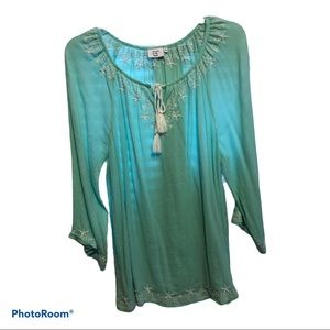 Crown and Ivy Coastal Peasant Top L